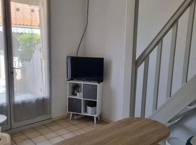 Agreable Petite Maison De *